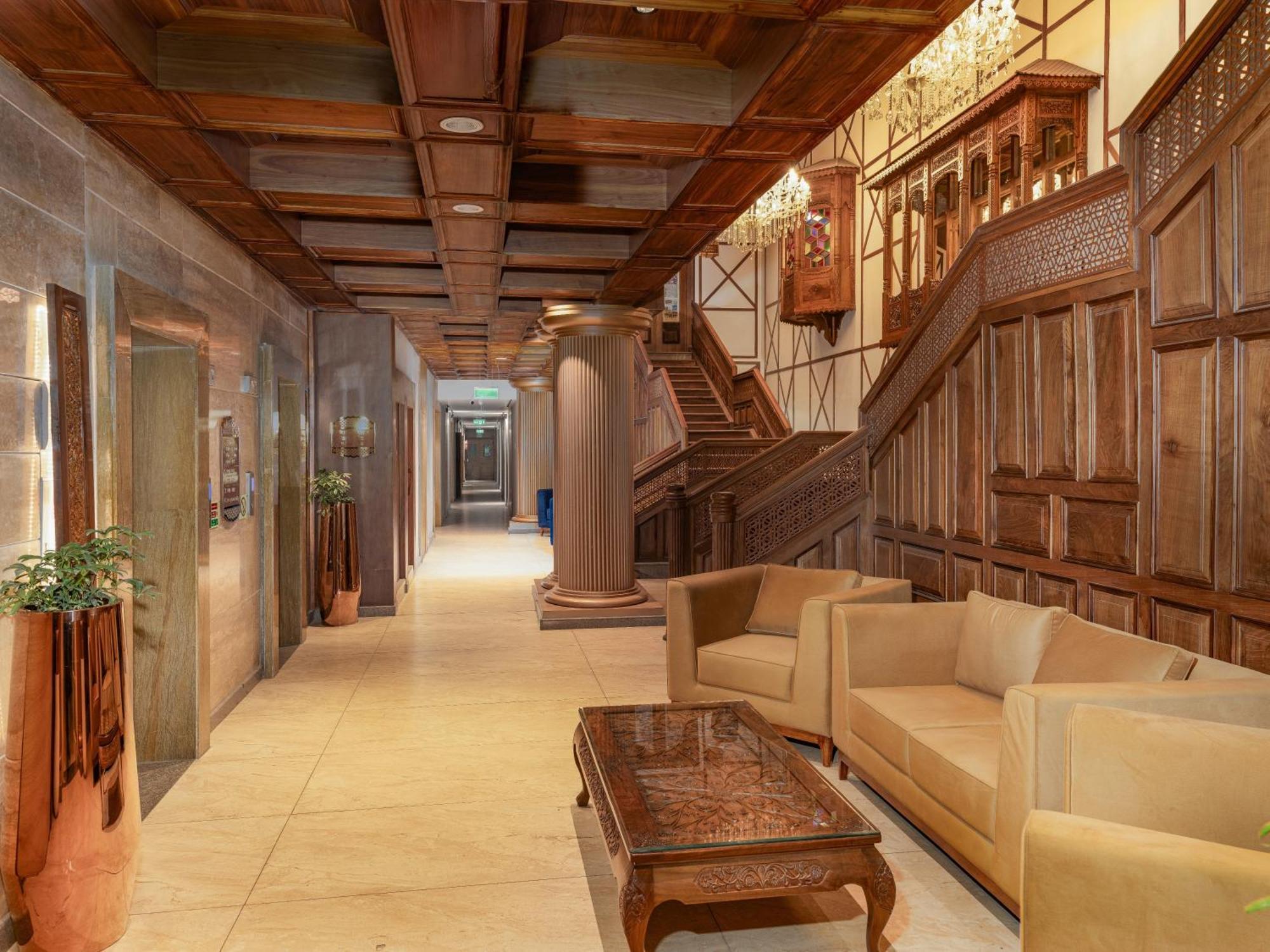 Sarovar Premiere Hotel 5*