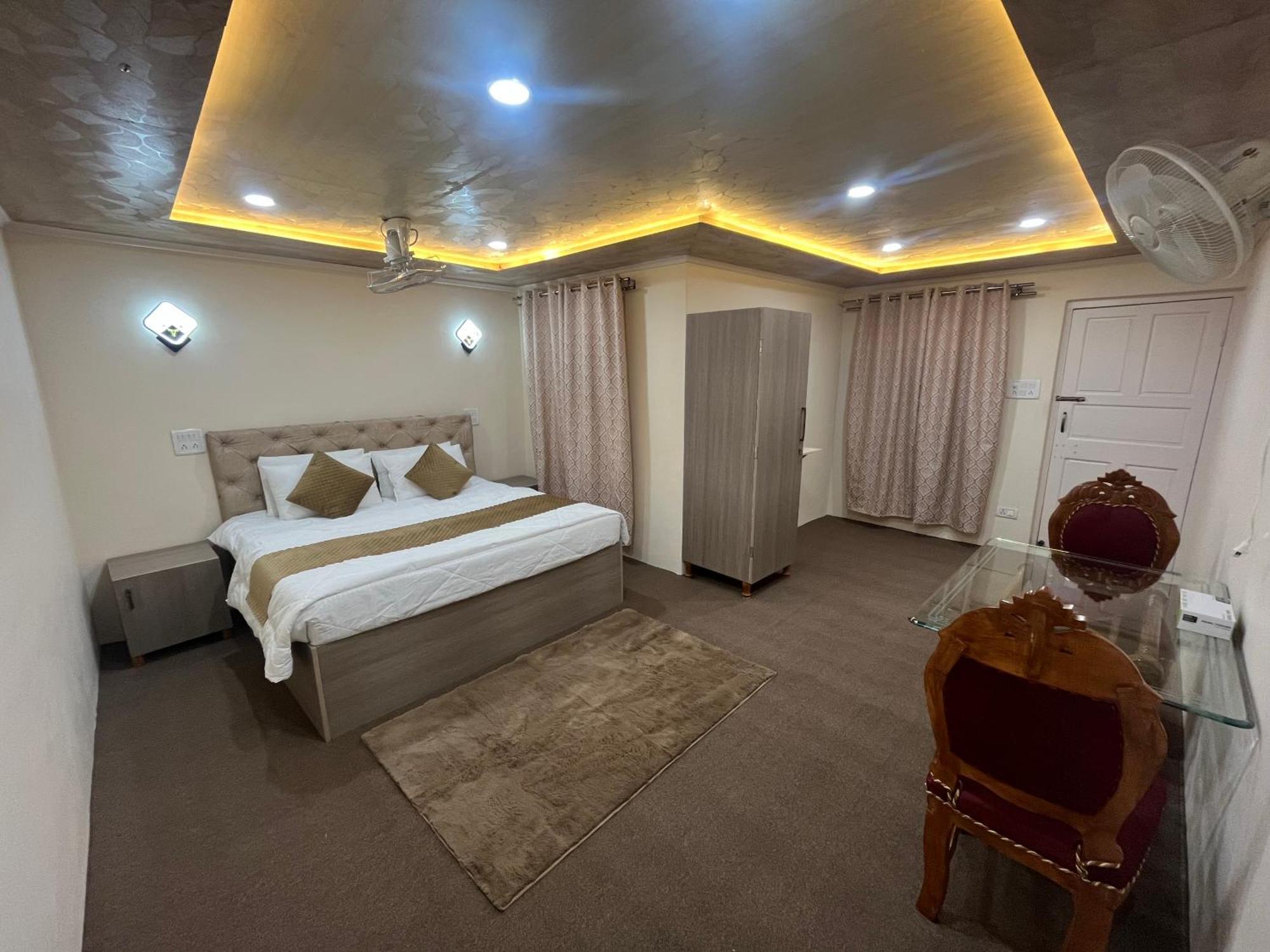 Guest house Hezzah *
