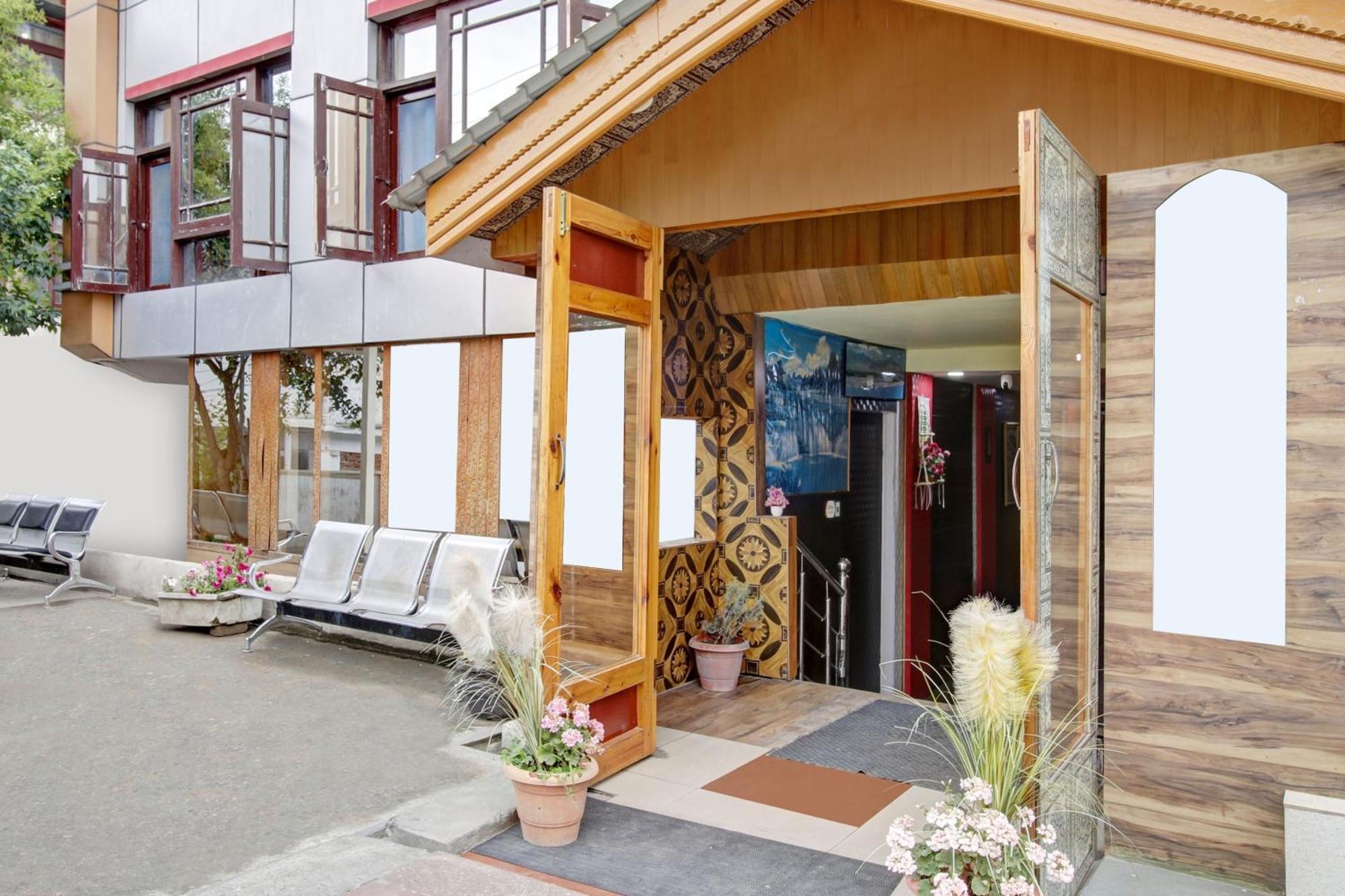 Hotel Collection O Rajbagh