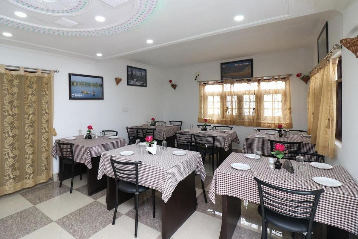 Shree Mazda Hotel