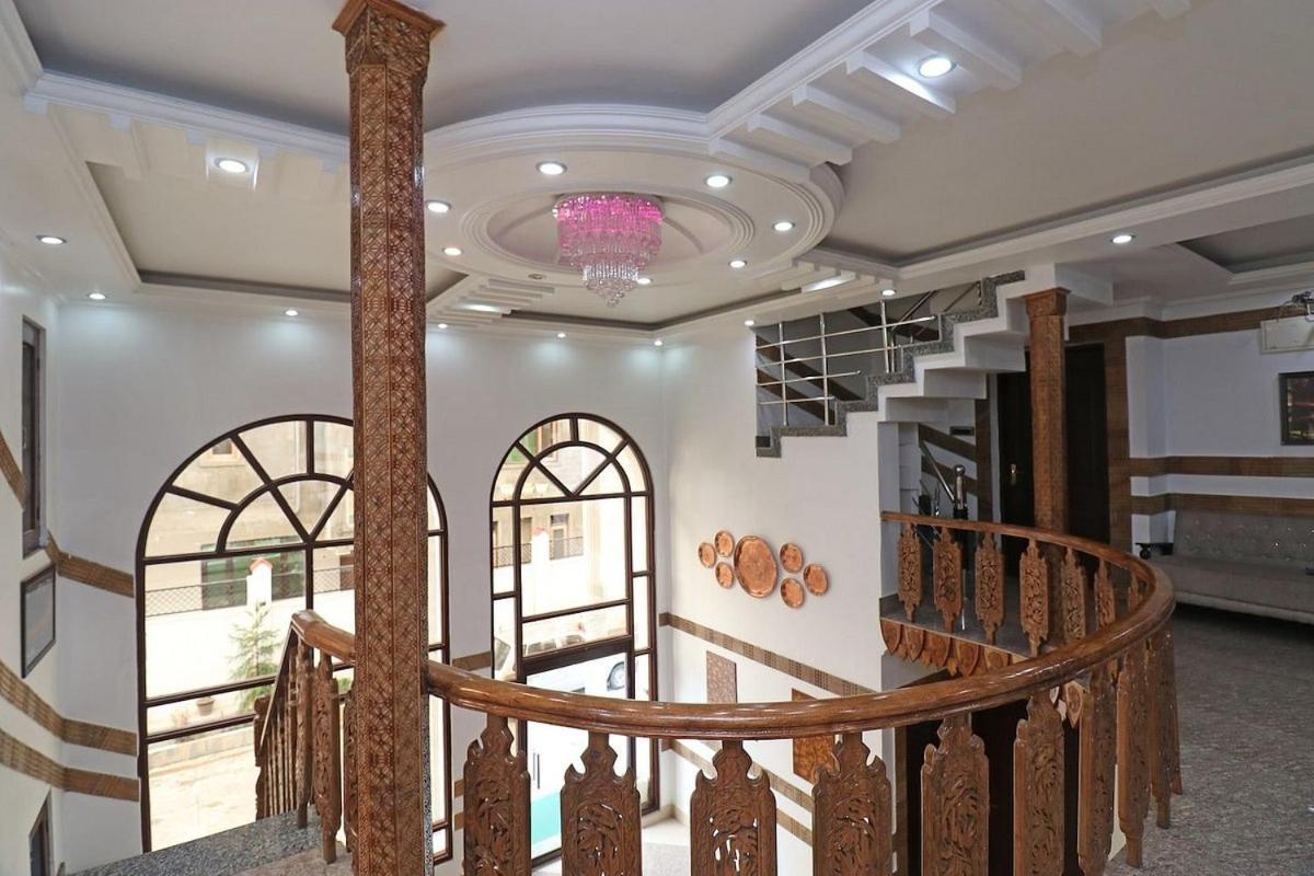 Shree Mazda Hotel 2*