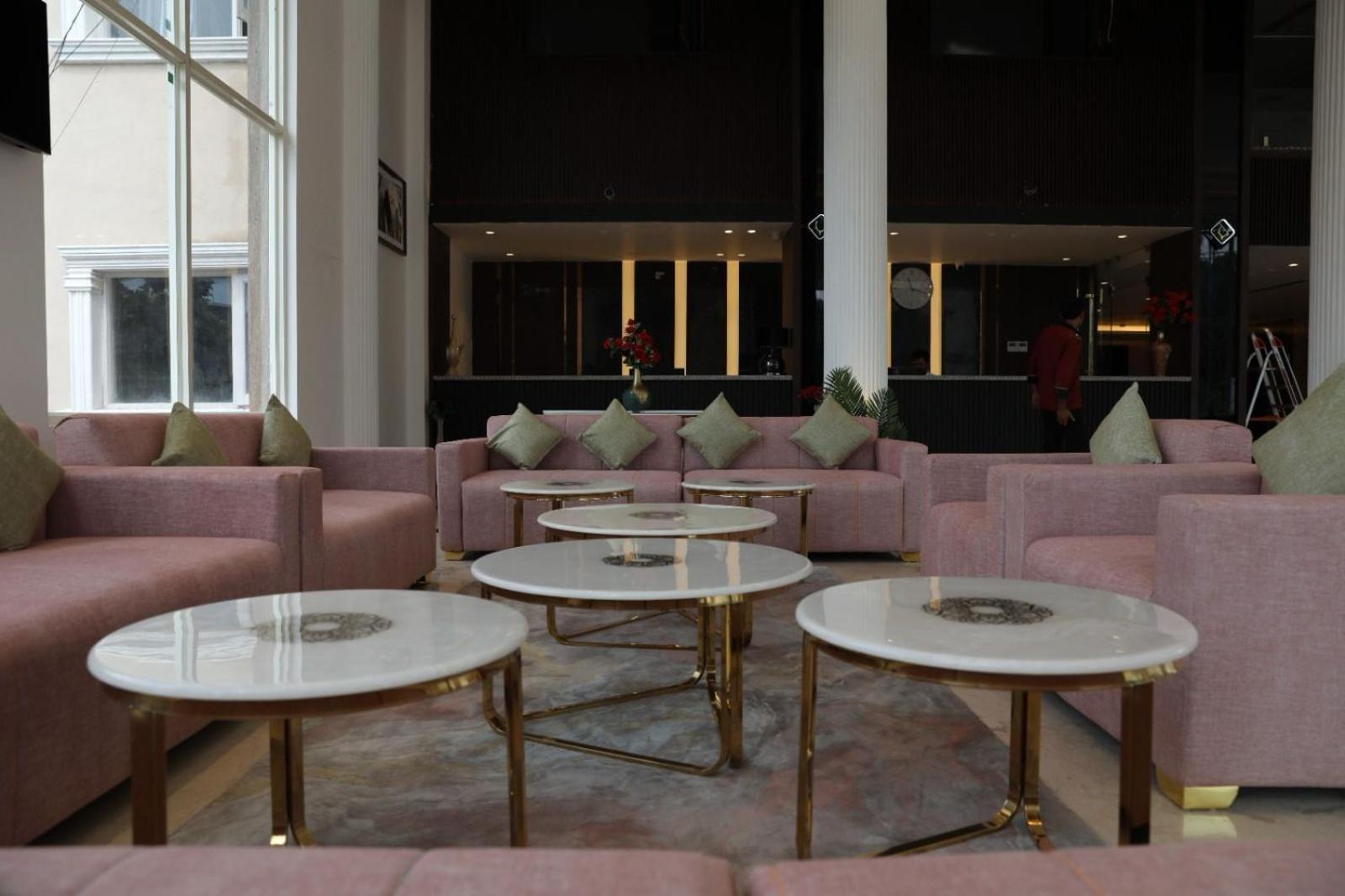 The Grand Mamta 4*