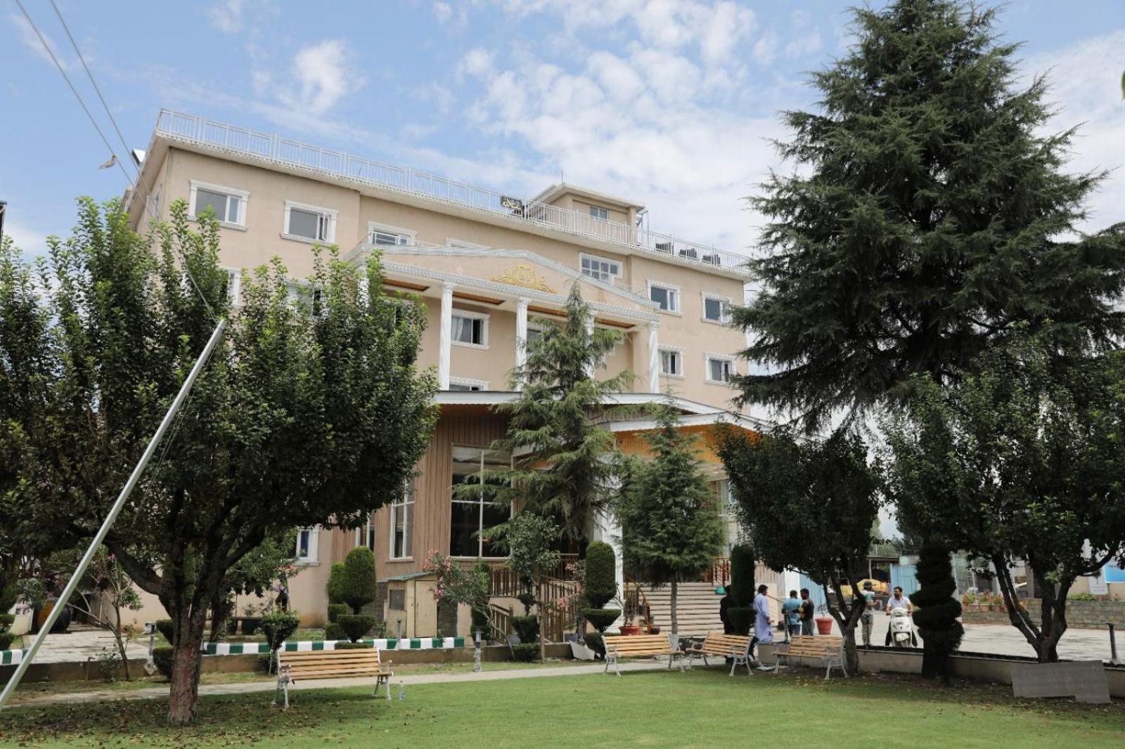 Hotel The Grand Mamta