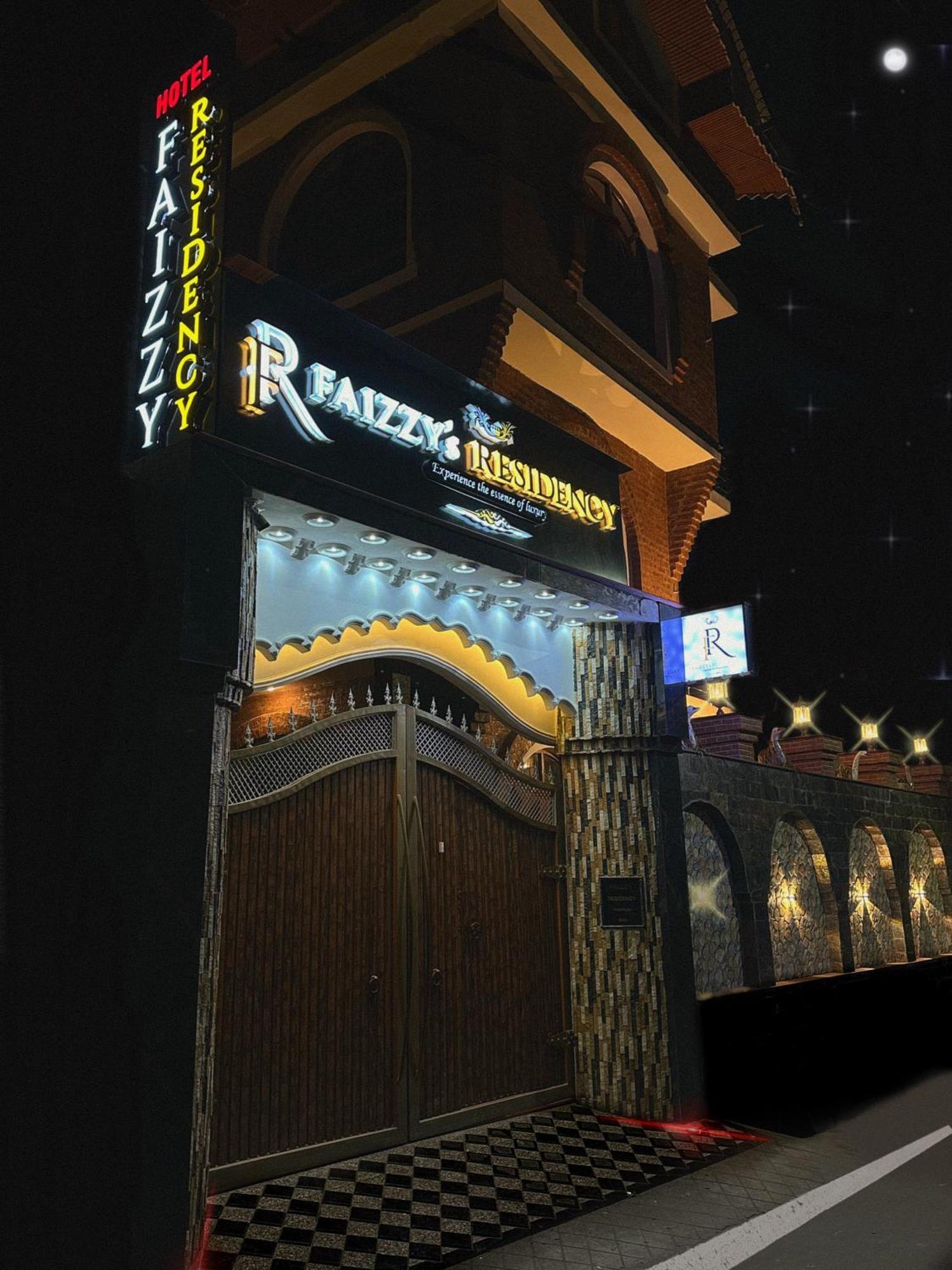 Faizzy Residency 3*