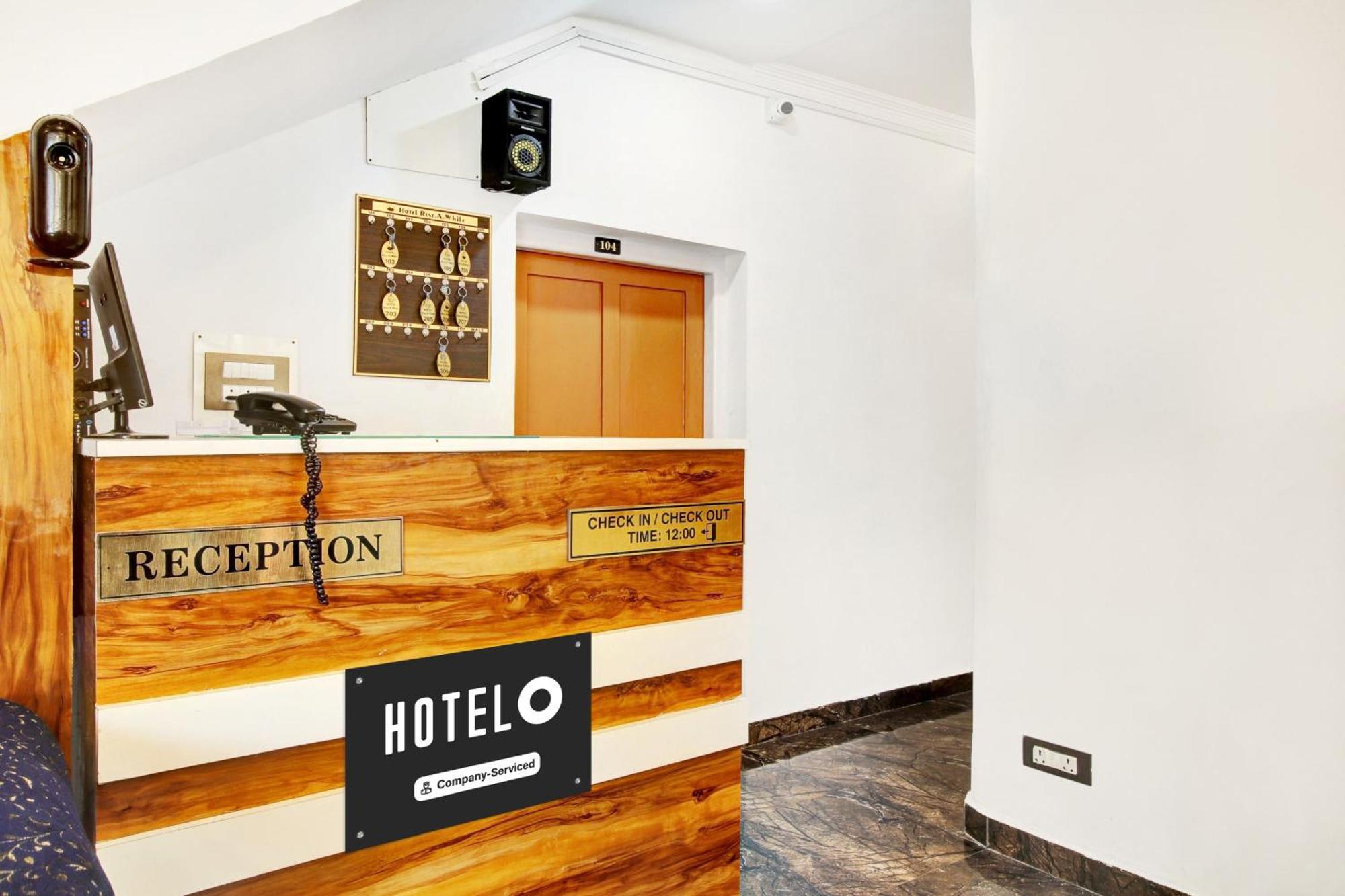 Hotel Collection O Dal Srinagar (Jammu and Kashmir)