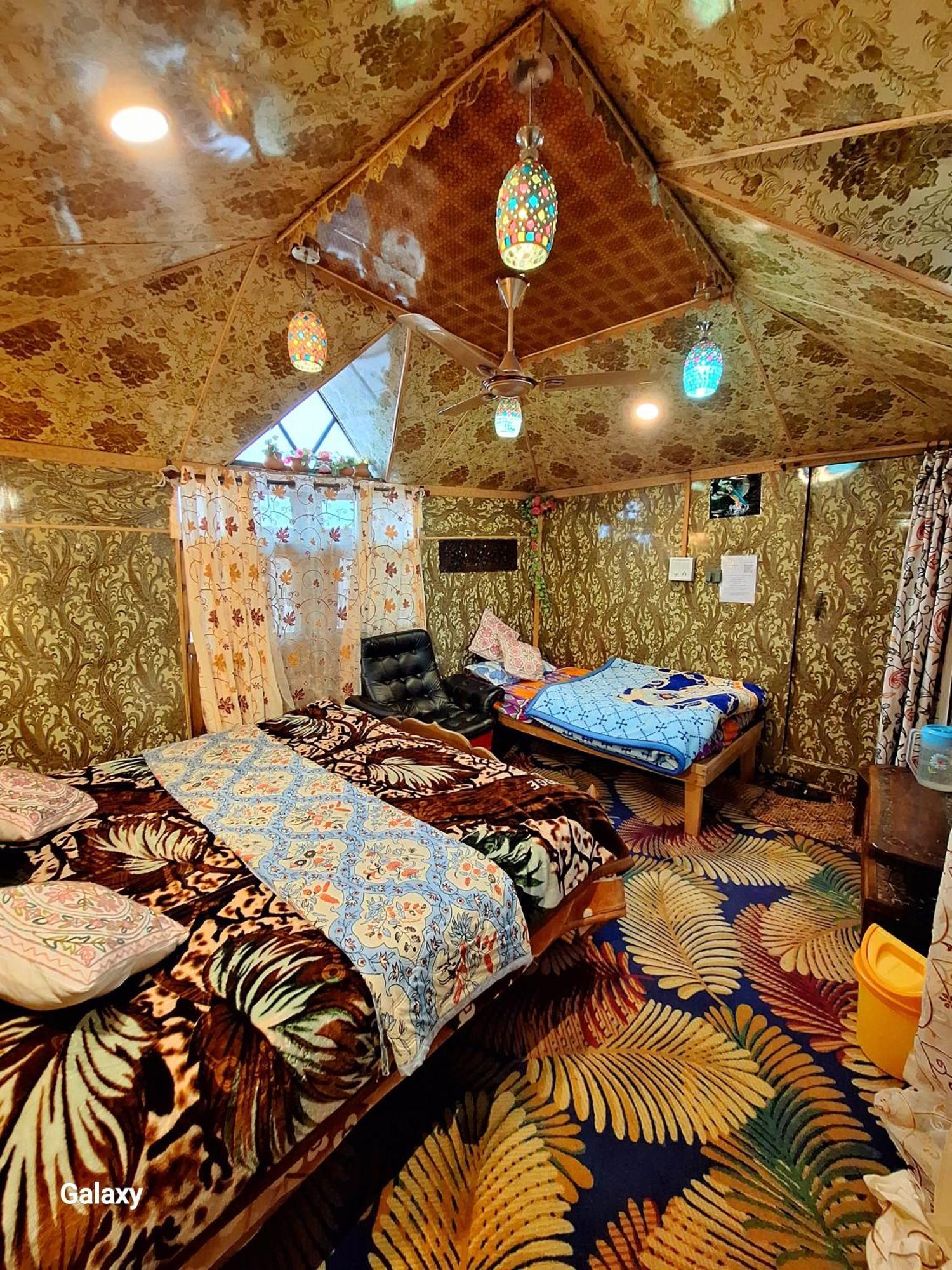 King Of Kings Houseboat 3* Srinagar (Jammu and Kashmir)