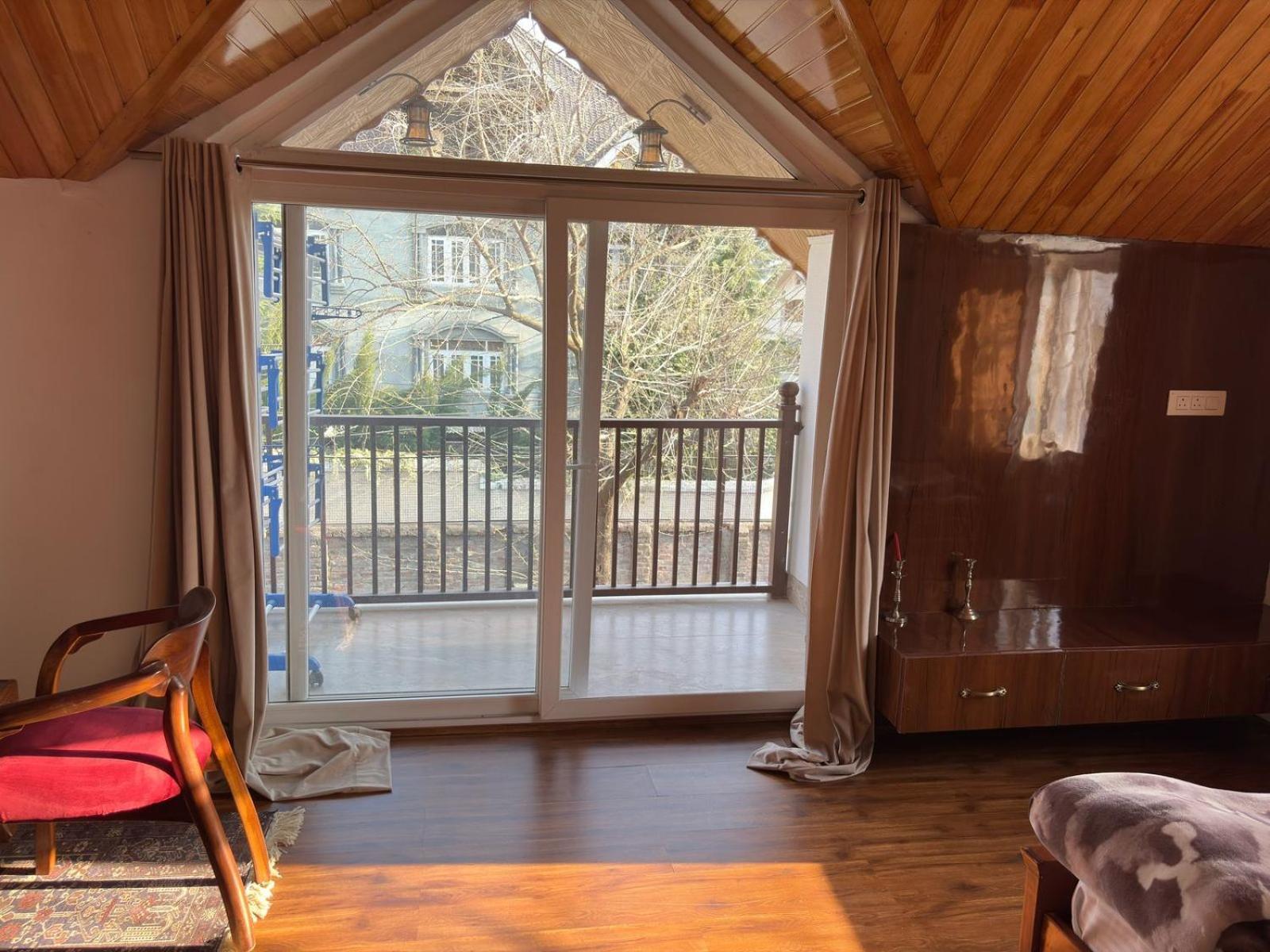 Homestay Tropical Srinagar (Jammu and Kashmir)