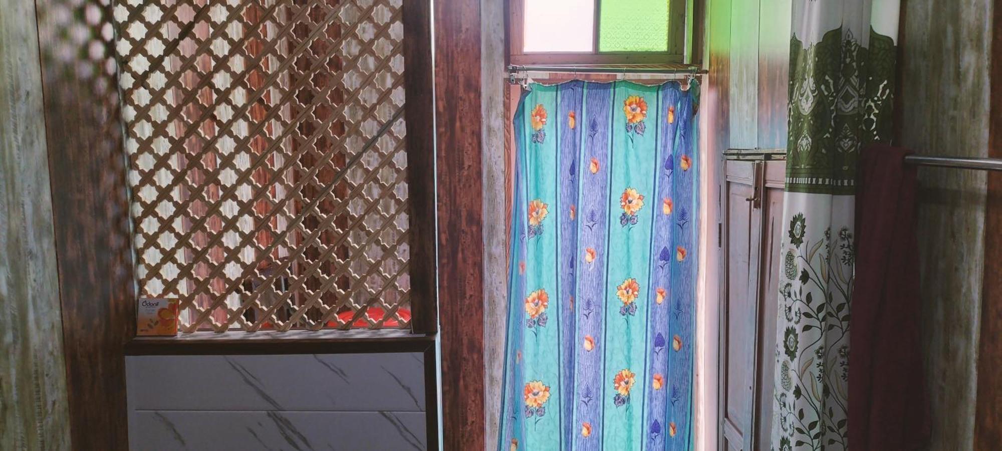 Hotel Houseboat Alwar *