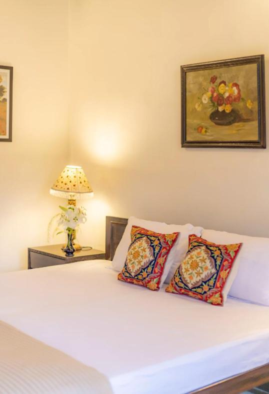 Homestay Saffronstays Awakening -family *
