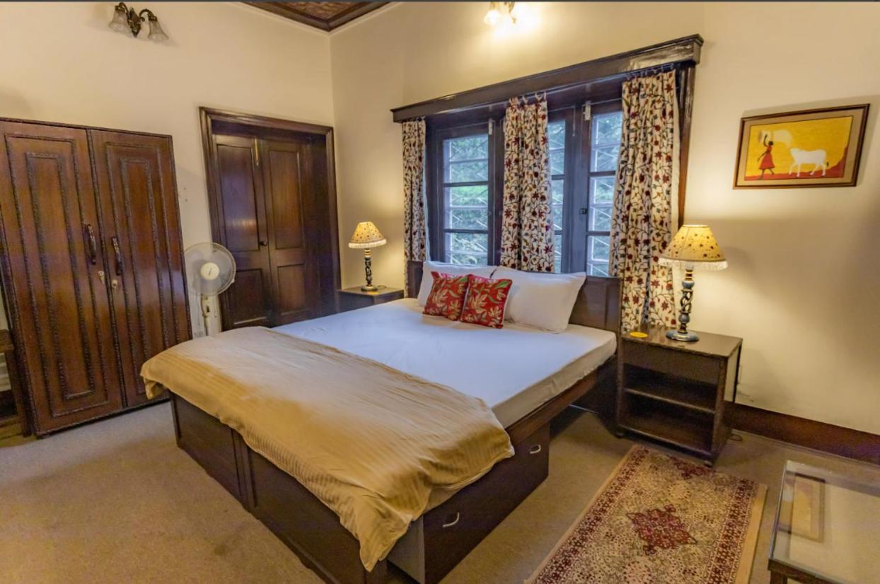 Saffronstays Awakening -family Homestay *