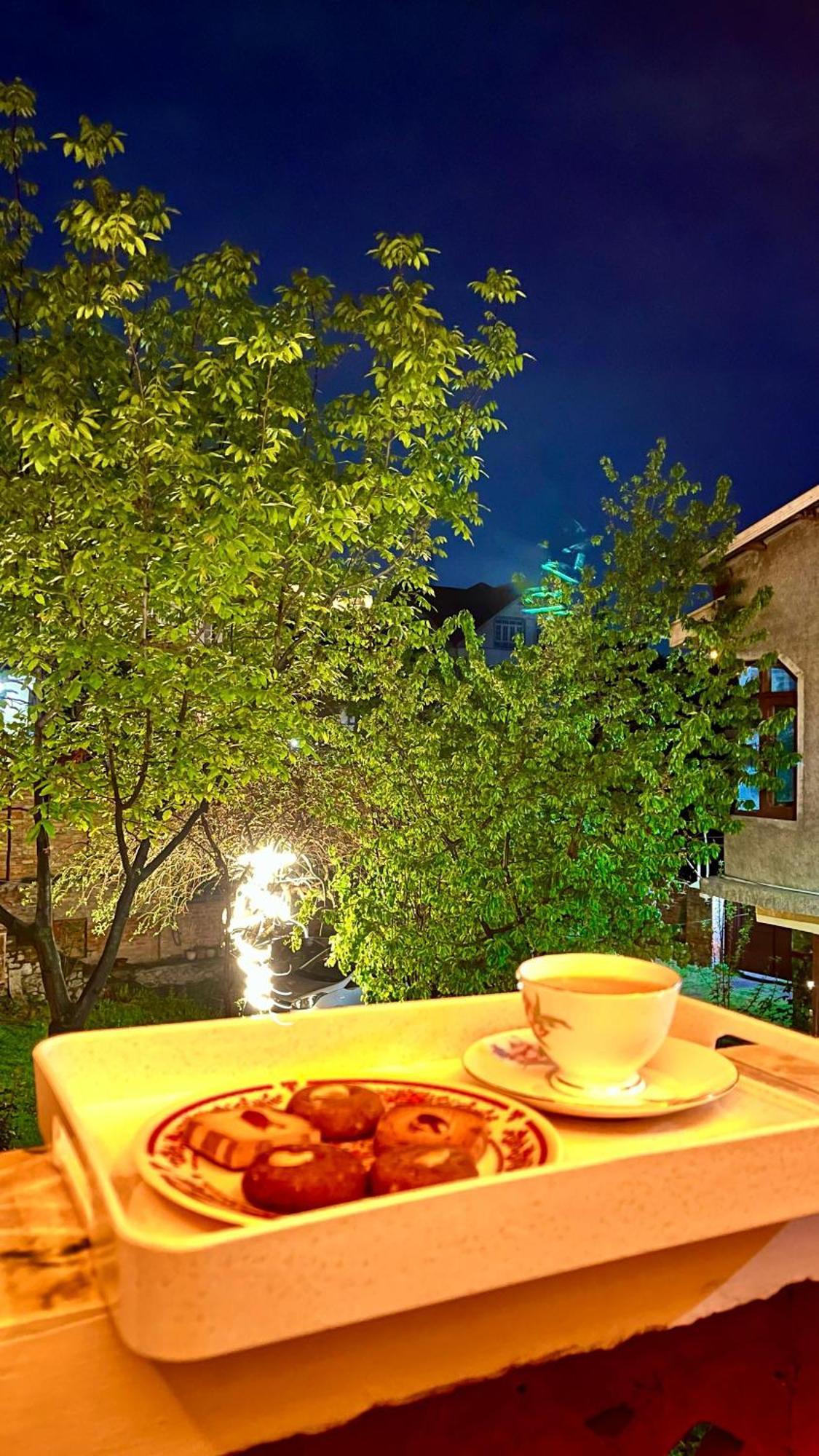 Hezzah Guest house