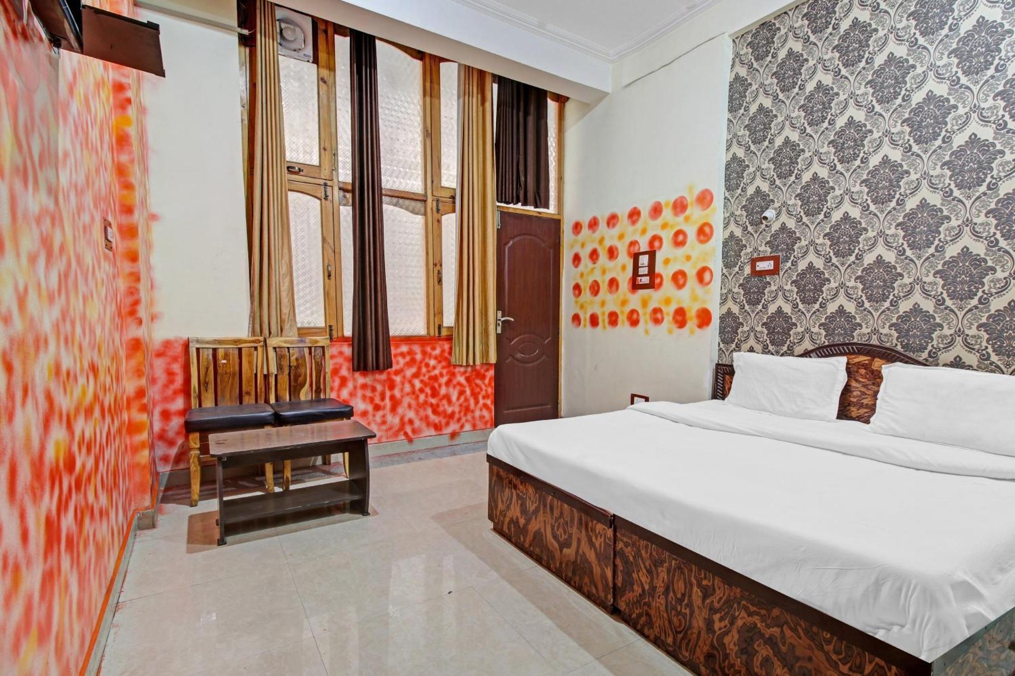 Hotel O 84461 Shaani *