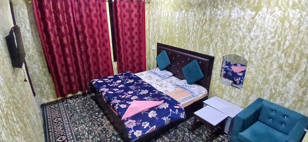 Sunlight Hotel Srinagar (Jammu and Kashmir)