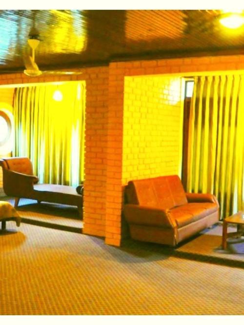 The Kashmiri Crown Hotel *