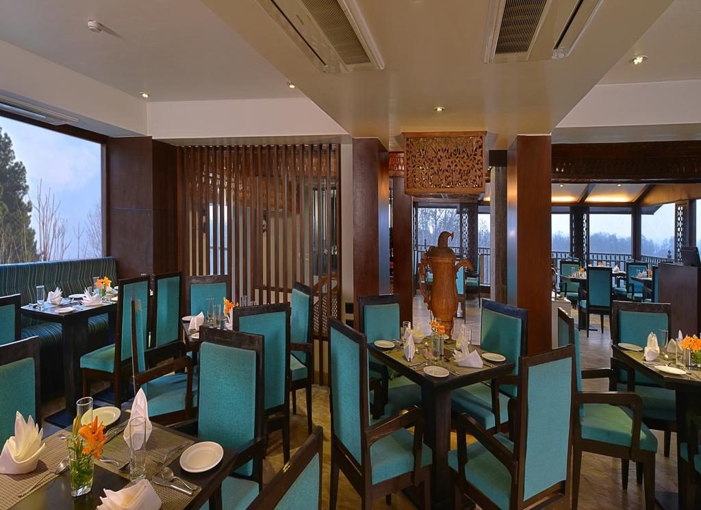Golden Tulip Srinagar (Jammu and Kashmir)