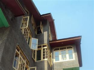 Guest house The Shelter Heritage A Boutique Srinagar (Jammu and Kashmir)