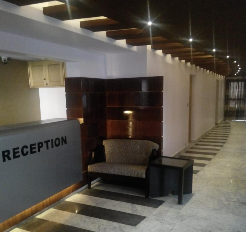 The Hyde Park Hotel Srinagar (Jammu and Kashmir)