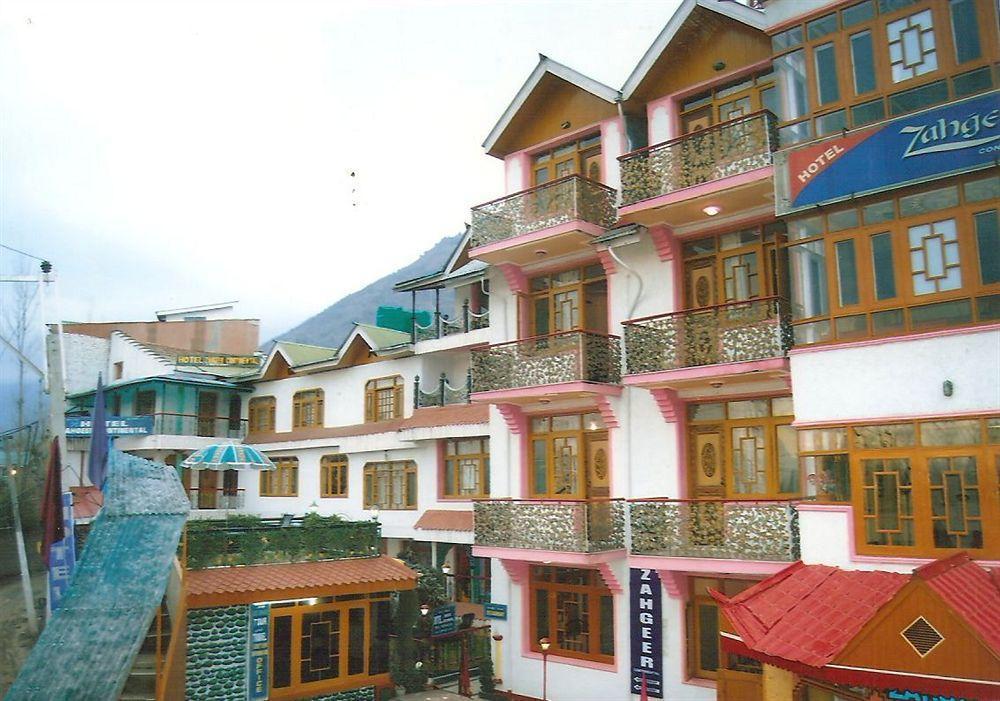 Zahgeer Continental - Hotel