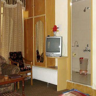 Oyo 4694 Plaza Srinagar (Jammu and Kashmir)