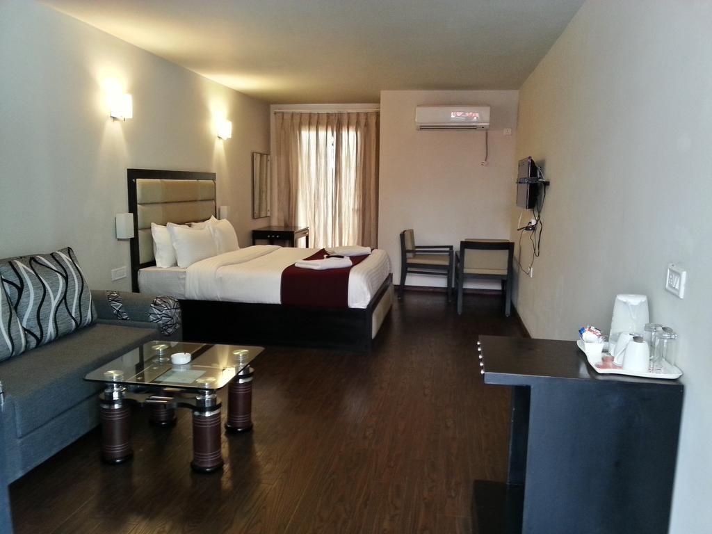 Hotel Hotel Aksa Srinagar (Jammu and Kashmir)