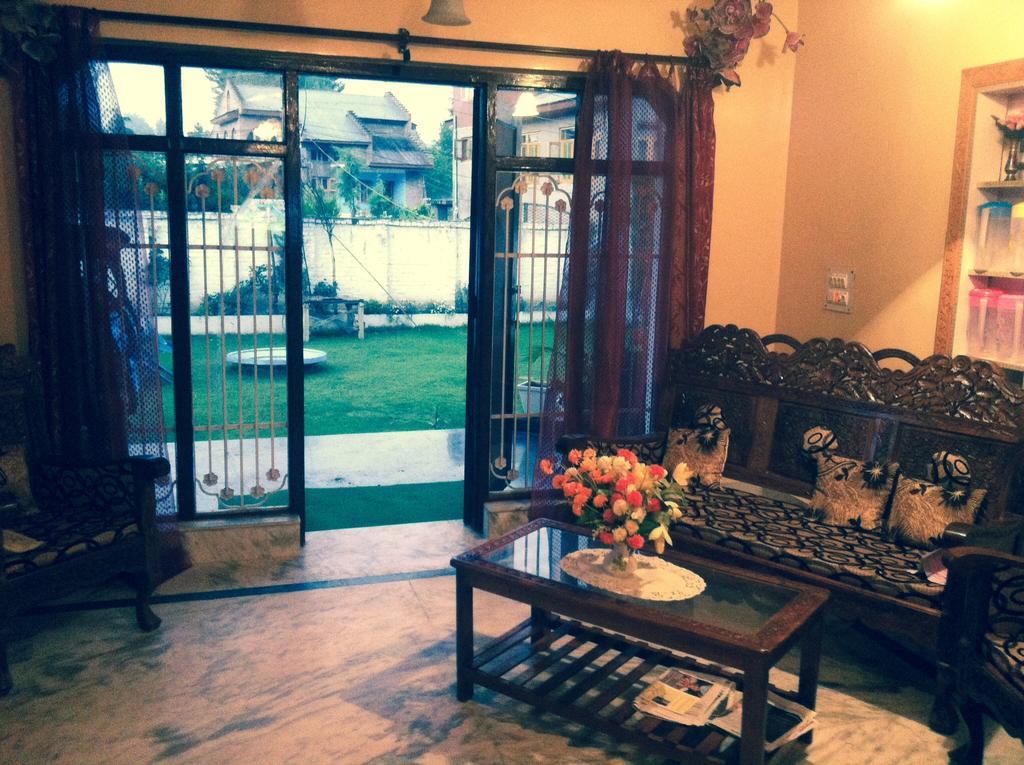 Dilaram 3* Srinagar (Jammu and Kashmir)