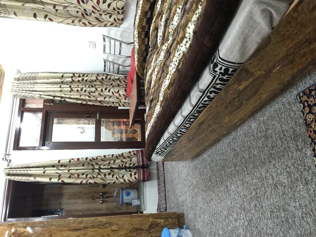 Guest house Fishtail