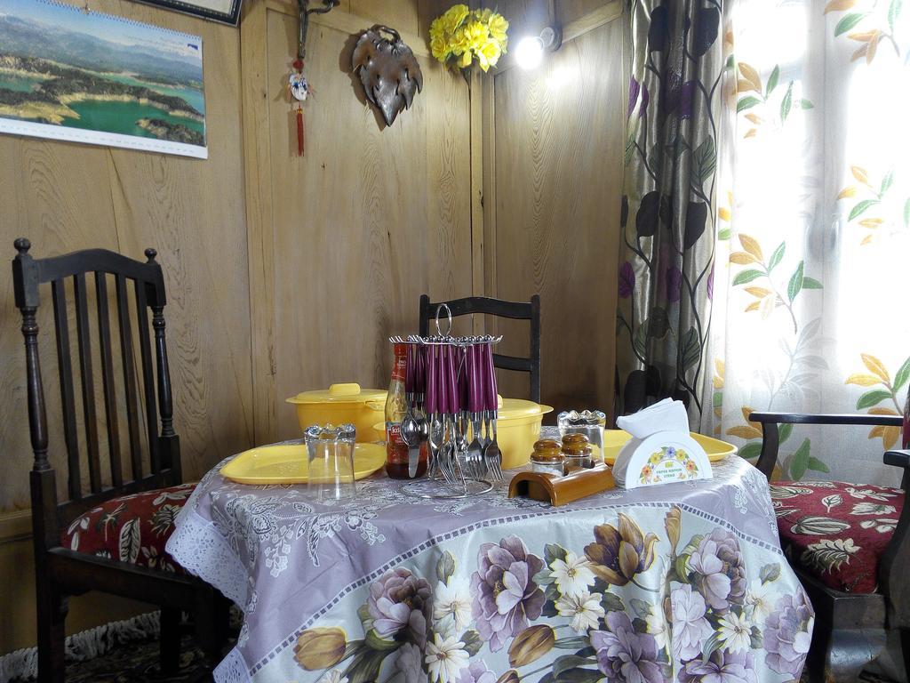 Guest house New World 2*