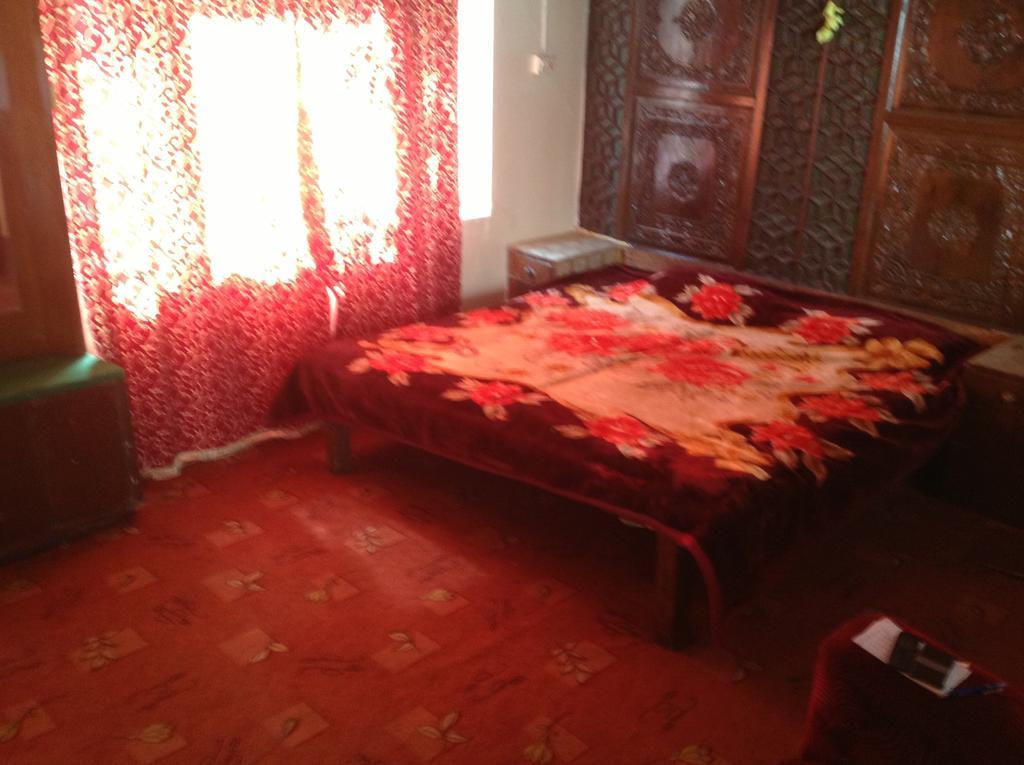 Bed & Breakfast Shalimar Srinagar (Jammu and Kashmir)