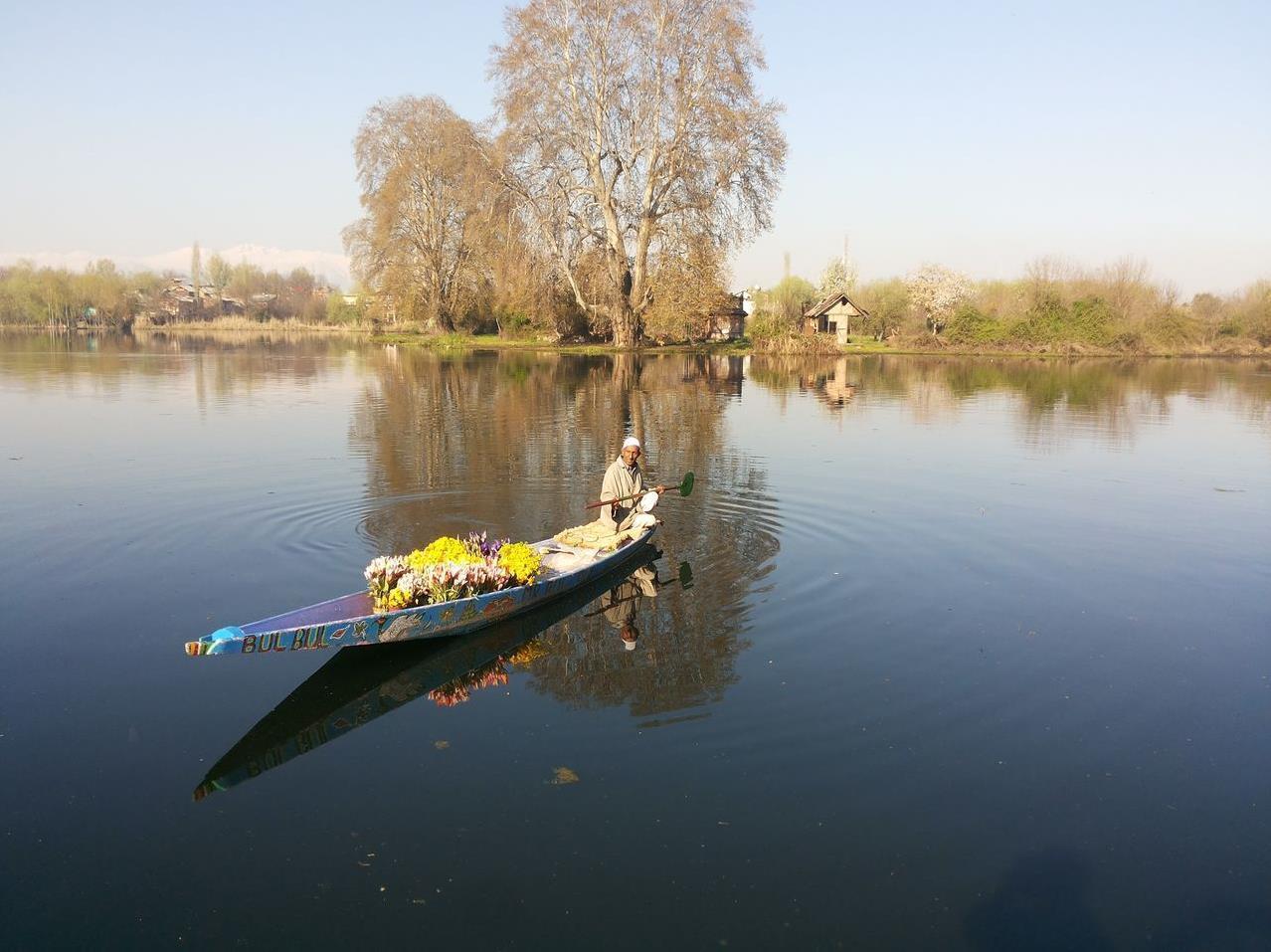 Botel Naaz Kashmir Luxury Houseboat 4*