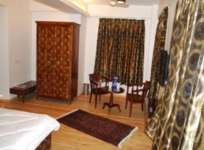 Royal Khazir Boutique Hotel