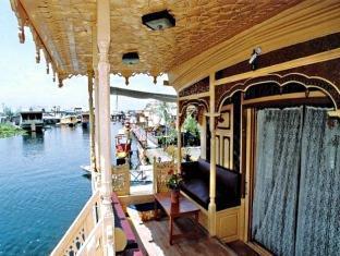 Hotel New Silver Jubilee Heritage Group Of Houseboats Srinagar (Jammu and Kashmir)
