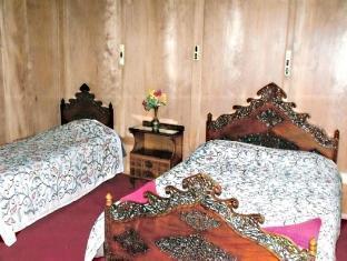 Hotel The Heritage Gemini Group Of Houseboat 3*