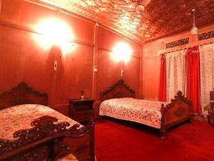 The Heritage Gemini Group Of Houseboat Srinagar (Jammu and Kashmir)