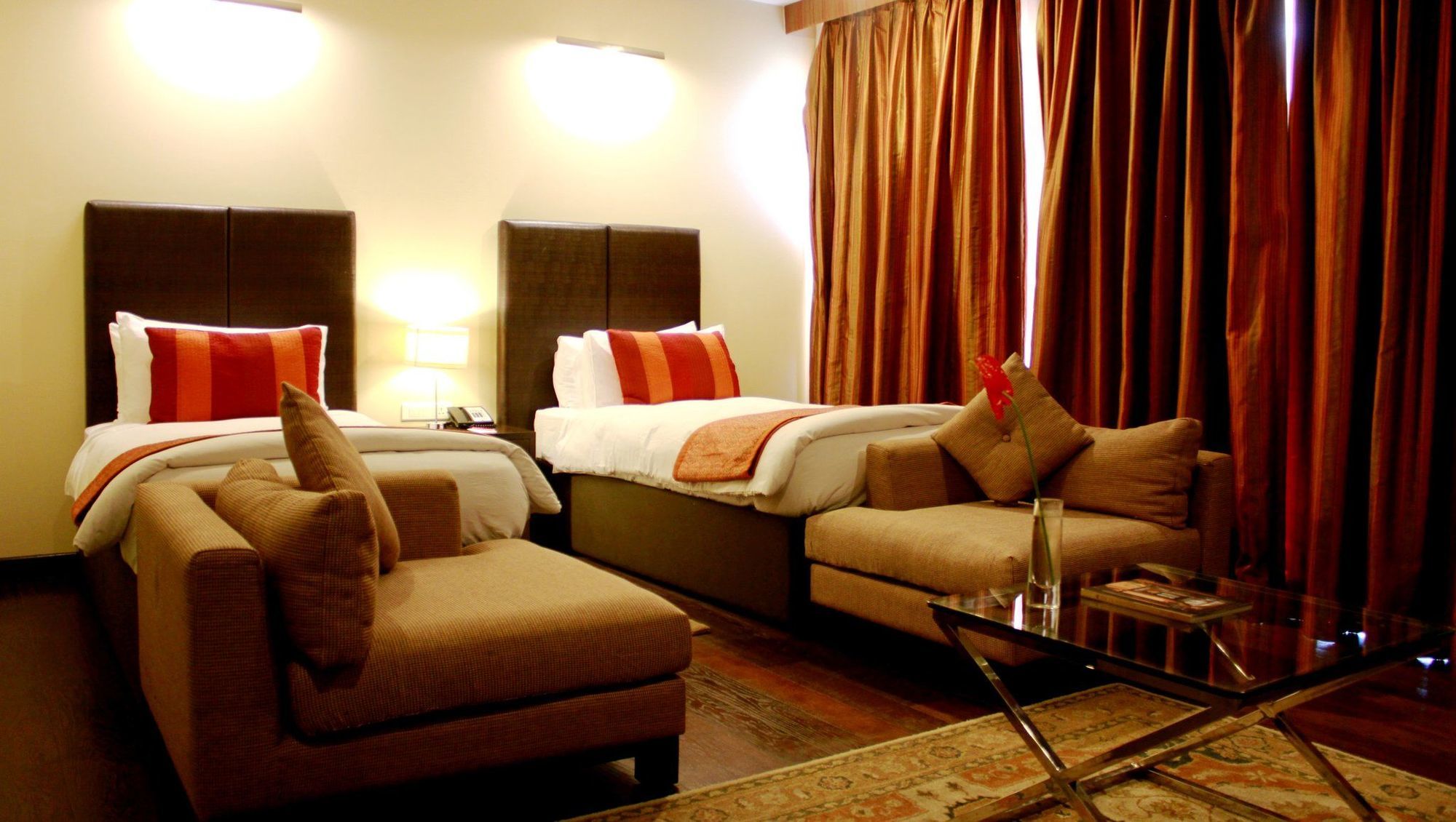Hotel Taj Dal View Srinagar (Jammu and Kashmir)