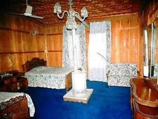 Persian Palace Group Of Houseboats Botel 3*