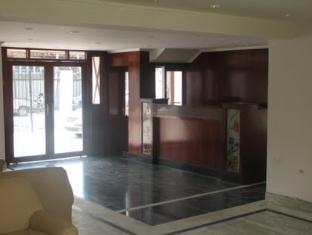 Hotel Holiday Plaza 2*