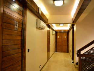 Hotel Golden Tulip 4*