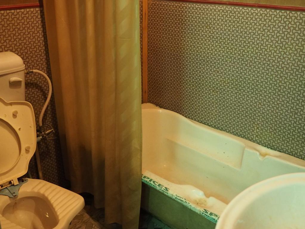 Veena Palace Group Of Houseboats * Srinagar (Jammu and Kashmir)