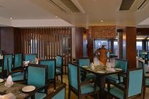 Hotel Golden Tulip Srinagar (Jammu and Kashmir)