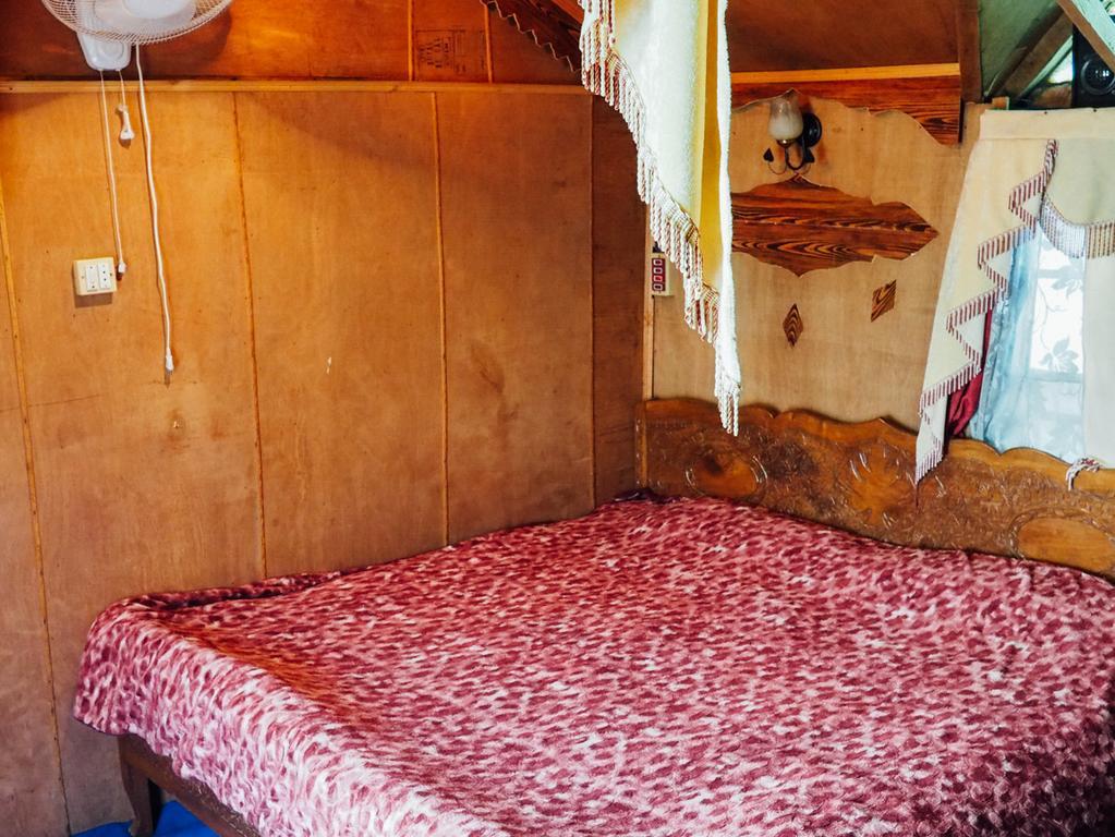 Botel Veena Palace Group Of Houseboats
