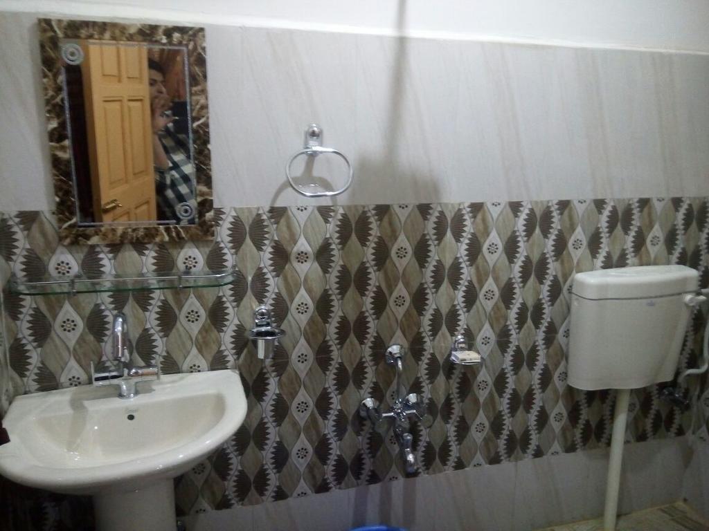 Guest house Shafeeq Guest House Srinagar (Jammu and Kashmir)