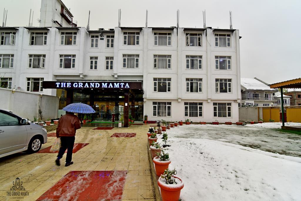 The Grand Mamta Hotel Srinagar (Jammu and Kashmir)