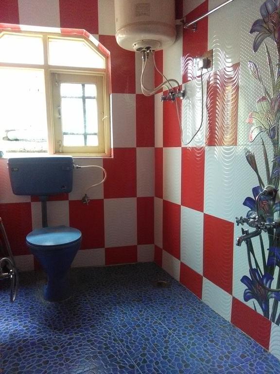Kashmir Naaz Guest house