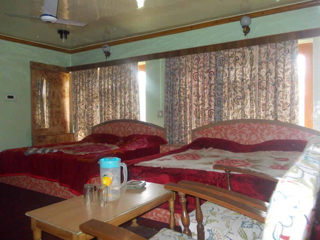 Grand City 2* Srinagar (Jammu and Kashmir)