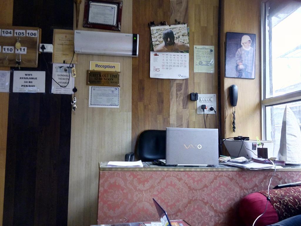 Lassa Bhat Guest house