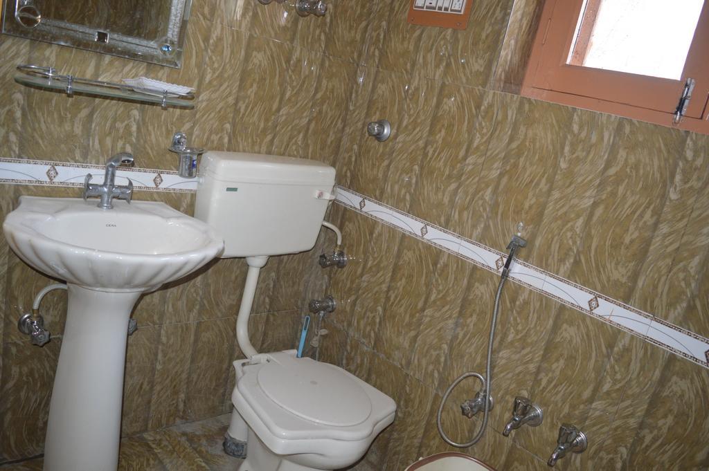 Guest house New Kashmir Palace *