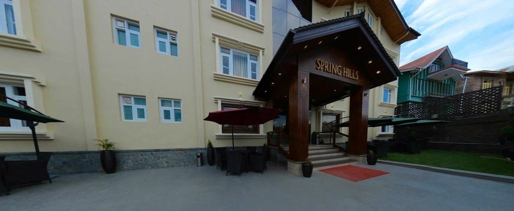 Clarks Hotel 3*