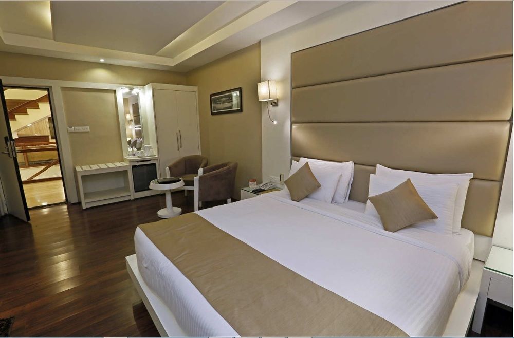 Clarks Hotel Srinagar (Jammu and Kashmir)