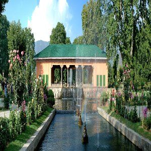 Hotel Welcomheritage Gurkha Houseboats Srinagar (Jammu and Kashmir)
