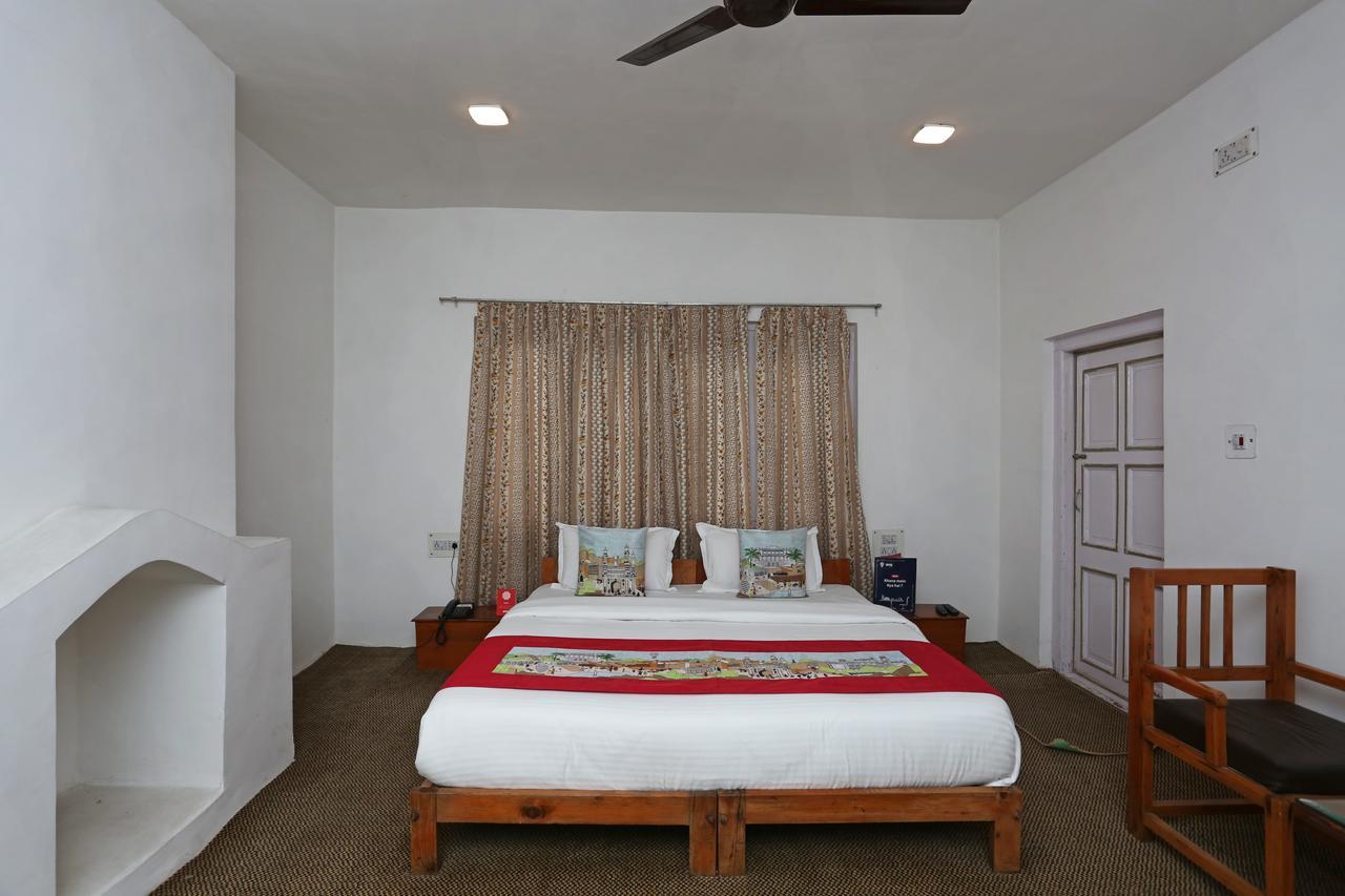 Hotel Oyo 5735 Ashai